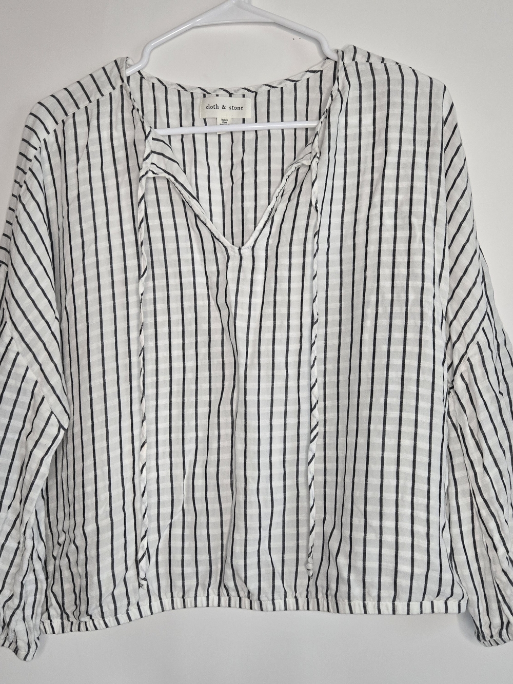Anthropology Cloth & Stone L Peasant Linen Lightweight Striped B&W Blouse